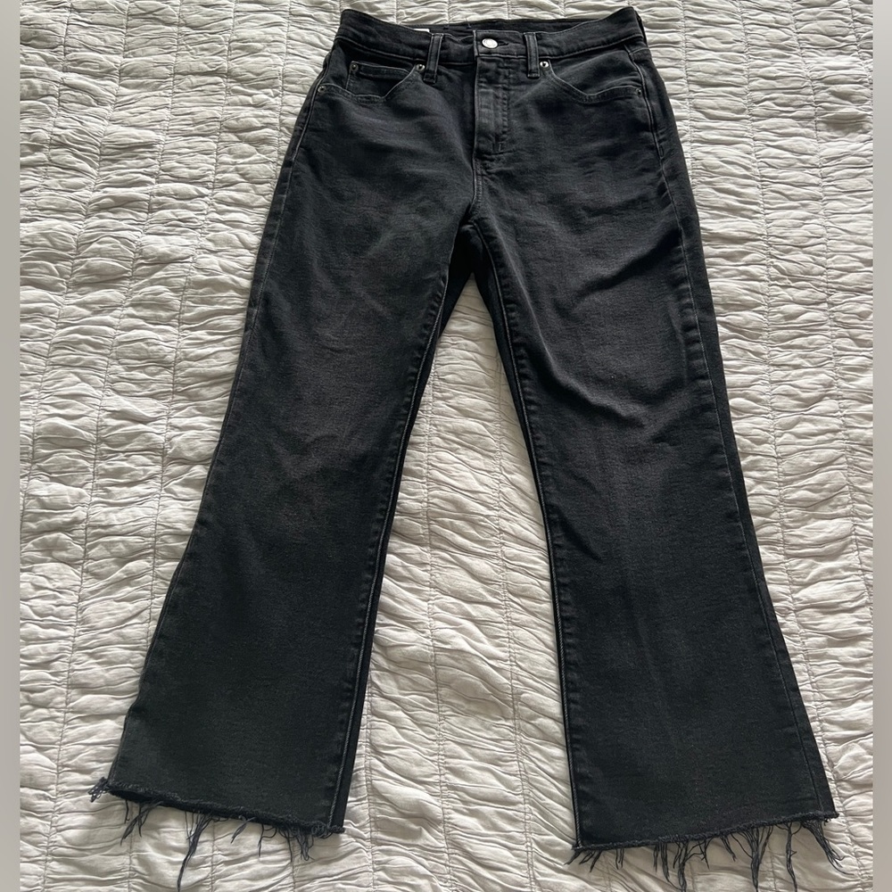 GAP Black Jean Kick Fit High Rise - Raw Hem